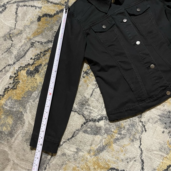 Lee Riders Women's Classic Black Jean Jacket - Picture 5 of 11